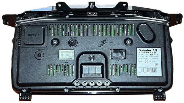 Mercedes-Benz - Salpicadero: foto 2 Mercedes-Benz - Salpicadero: foto 2