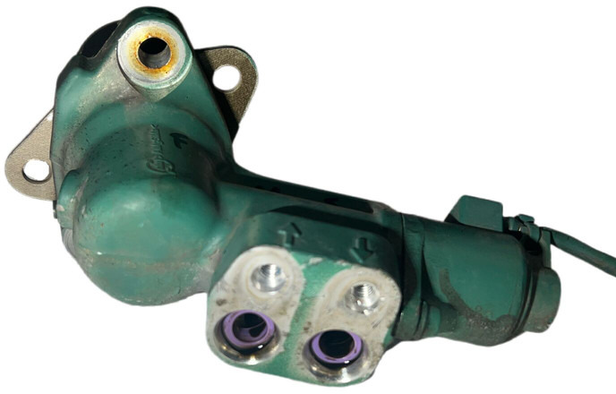 Volvo 2022 23764216 - Silenciador/ Sistema de escape: foto 5 Volvo 2022 23764216 - Silenciador/ Sistema de escape: foto 5