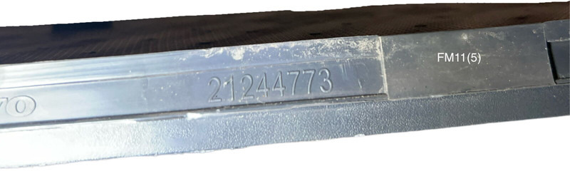 Volvo 2022 - Tubo de admisión de aire: foto 4 Volvo 2022 - Tubo de admisión de aire: foto 4