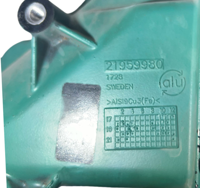 Volvo 2022 - Silenciador/ Sistema de escape: foto 4 Volvo 2022 - Silenciador/ Sistema de escape: foto 4