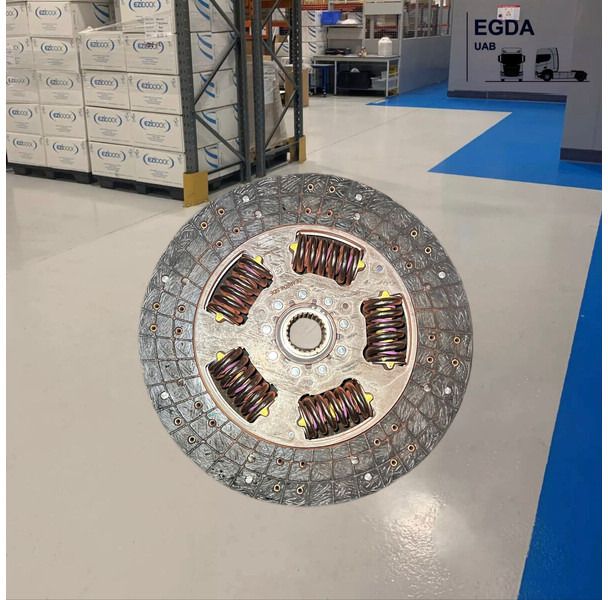 Volvo FH5/Aero - Embrague y piezas: foto 2 Volvo FH5/Aero - Embrague y piezas: foto 2