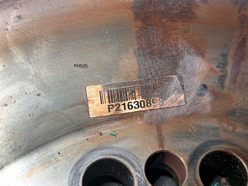 Volvo FH5 - Volante de inercia: foto 3 Volvo FH5 - Volante de inercia: foto 3