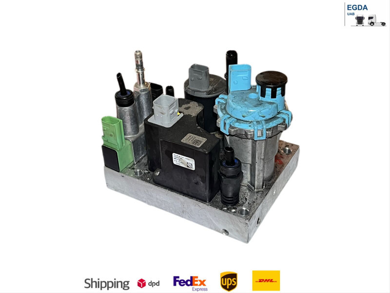 Volvo  - Silenciador/ Sistema de escape: foto 1 Volvo  - Silenciador/ Sistema de escape: foto 1