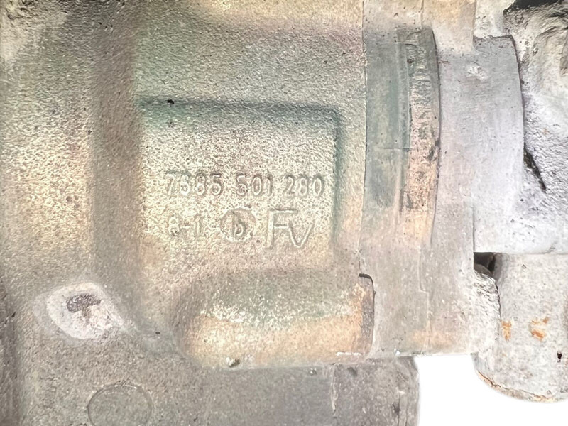 Volvo - Bomba de dirección: foto 5 Volvo - Bomba de dirección: foto 5