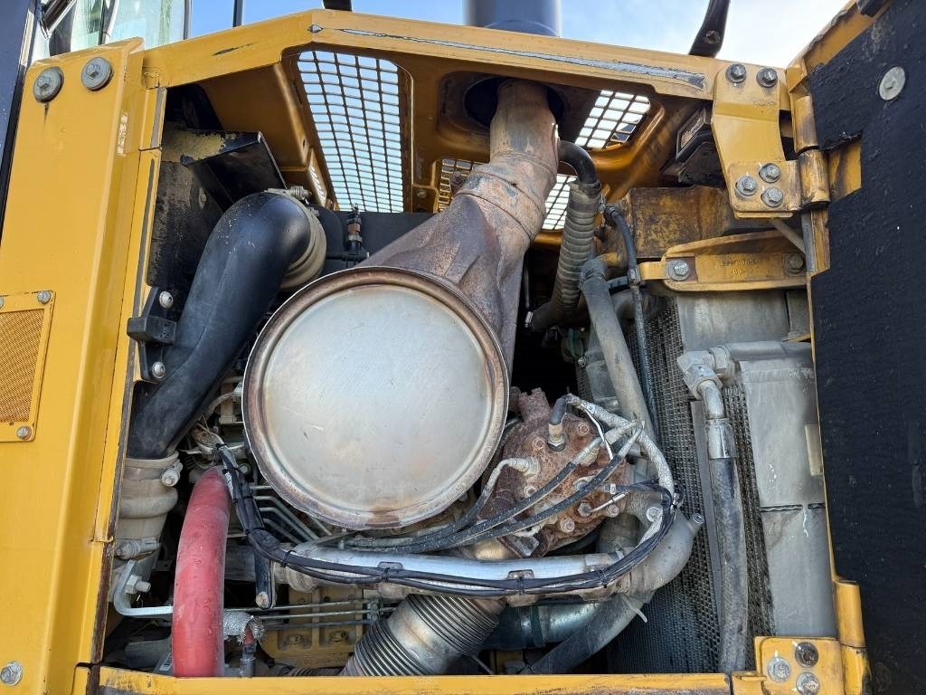 CAT D 6 T LGP - Bulldozer: foto 4 CAT D 6 T LGP - Bulldozer: foto 4