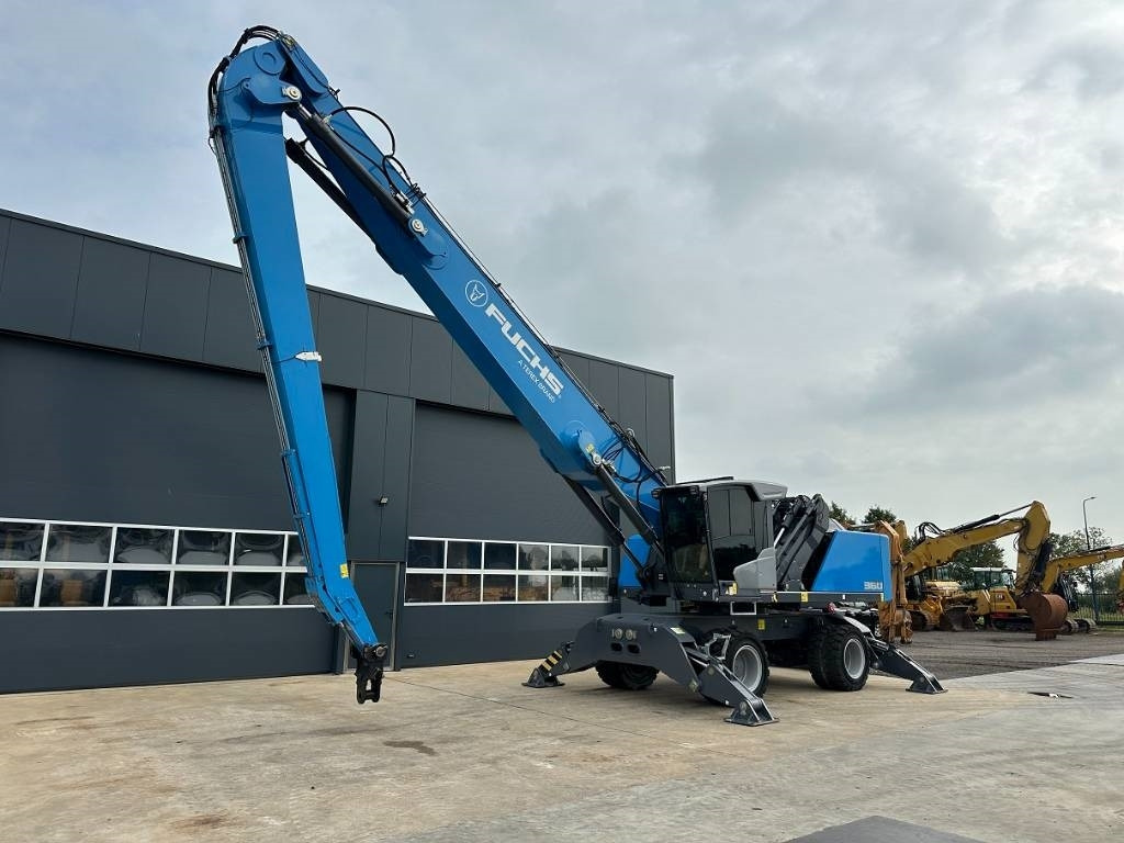 Fuchs MHL 360 F - Manipulador de materiales: foto 1 Fuchs MHL 360 F - Manipulador de materiales: foto 1
