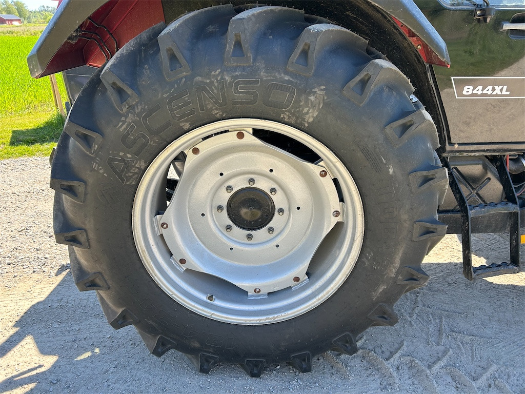 Tractor CASE INT 844 AXL: foto 9