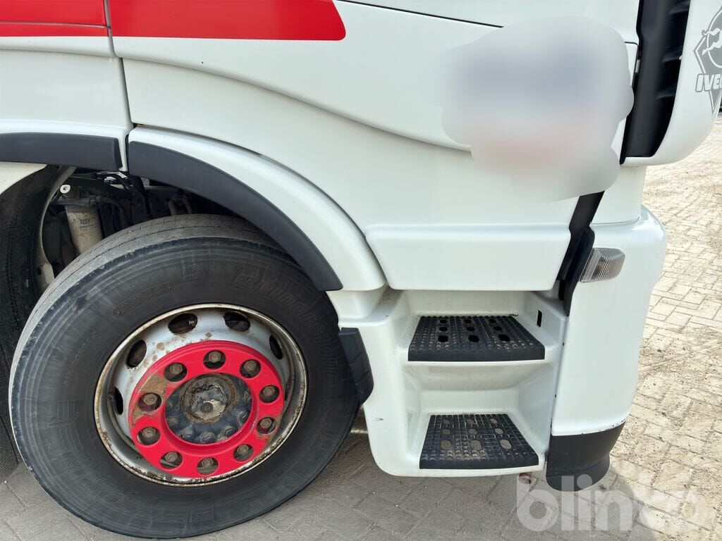 Cabeza tractora IVECO: foto 30 Cabeza tractora IVECO: foto 30