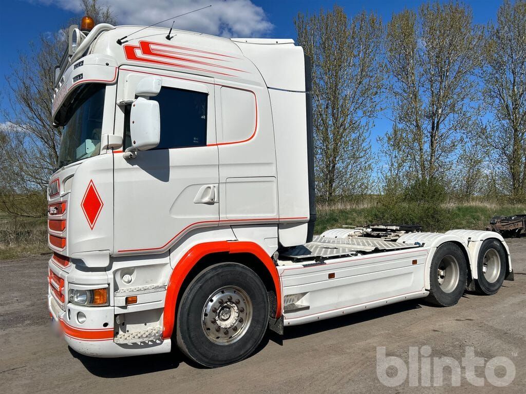 SCANIA R580LA6X2MNB - Cabeza tractora: foto 1 SCANIA R580LA6X2MNB - Cabeza tractora: foto 1