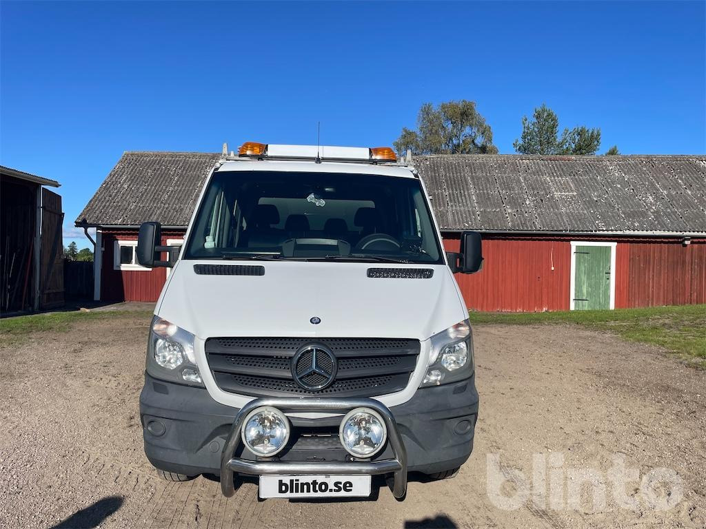 Camión MERCEDES BENZ 906BA50: foto 6