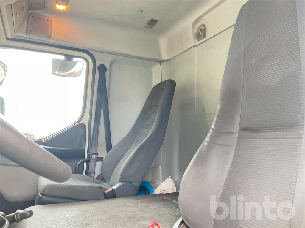 Camión VOLVO FL 4*2: foto 29