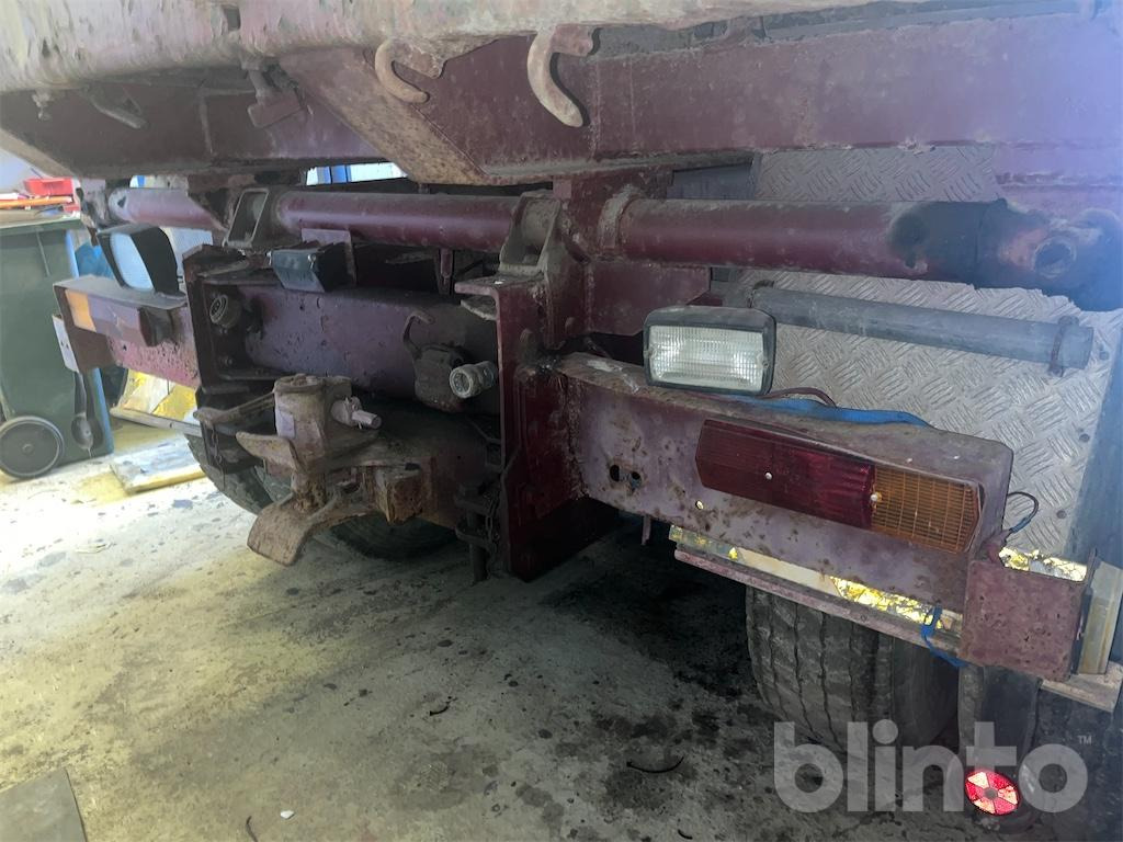 Camión VOLVO N10 6X2 420: foto 43