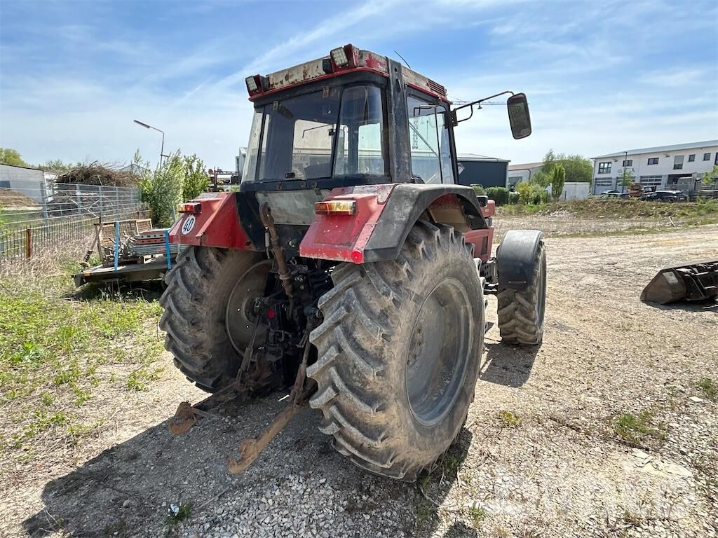 Case 1255 XL (1989) - Tractor: foto 3 Case 1255 XL (1989) - Tractor: foto 3