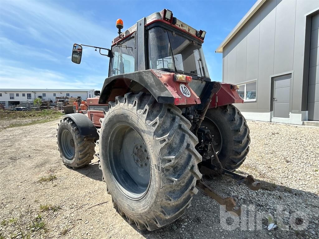 Case 1255 XL (1989) - Tractor: foto 4 Case 1255 XL (1989) - Tractor: foto 4