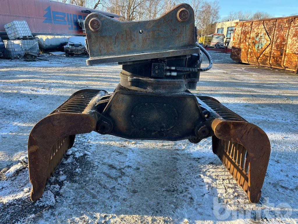 Caterpillar Oilquick - Pinza de manipulación: foto 5 Caterpillar Oilquick - Pinza de manipulación: foto 5