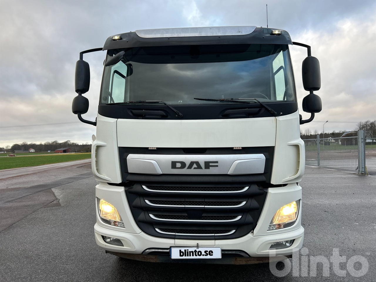 DAF CF410 6x2 Zetterberg ZD4 - Volquete camión: foto 3 DAF CF410 6x2 Zetterberg ZD4 - Volquete camión: foto 3