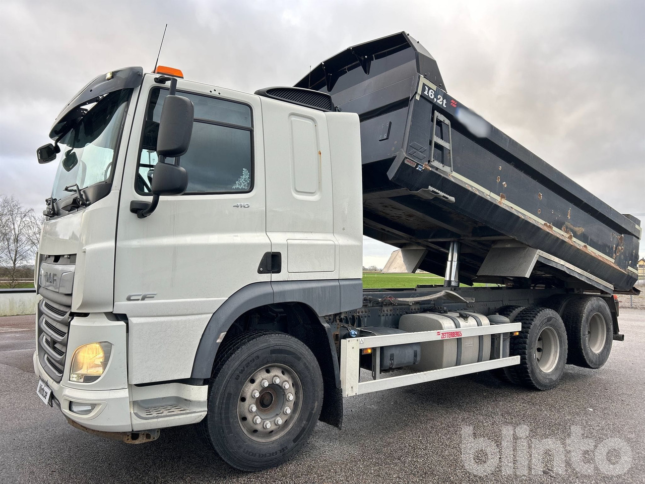 DAF CF410 6x2 Zetterberg ZD4 - Volquete camión: foto 2 DAF CF410 6x2 Zetterberg ZD4 - Volquete camión: foto 2