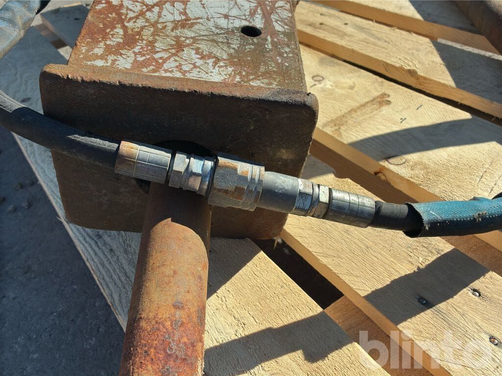 Martillo hidráulico Daemo B30: foto 7 Martillo hidráulico Daemo B30: foto 7
