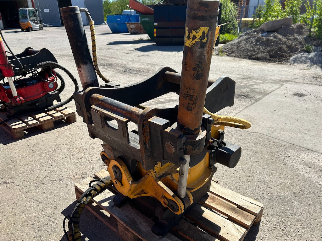 Engcon EC30 - Rotor basculante: foto 4 Engcon EC30 - Rotor basculante: foto 4