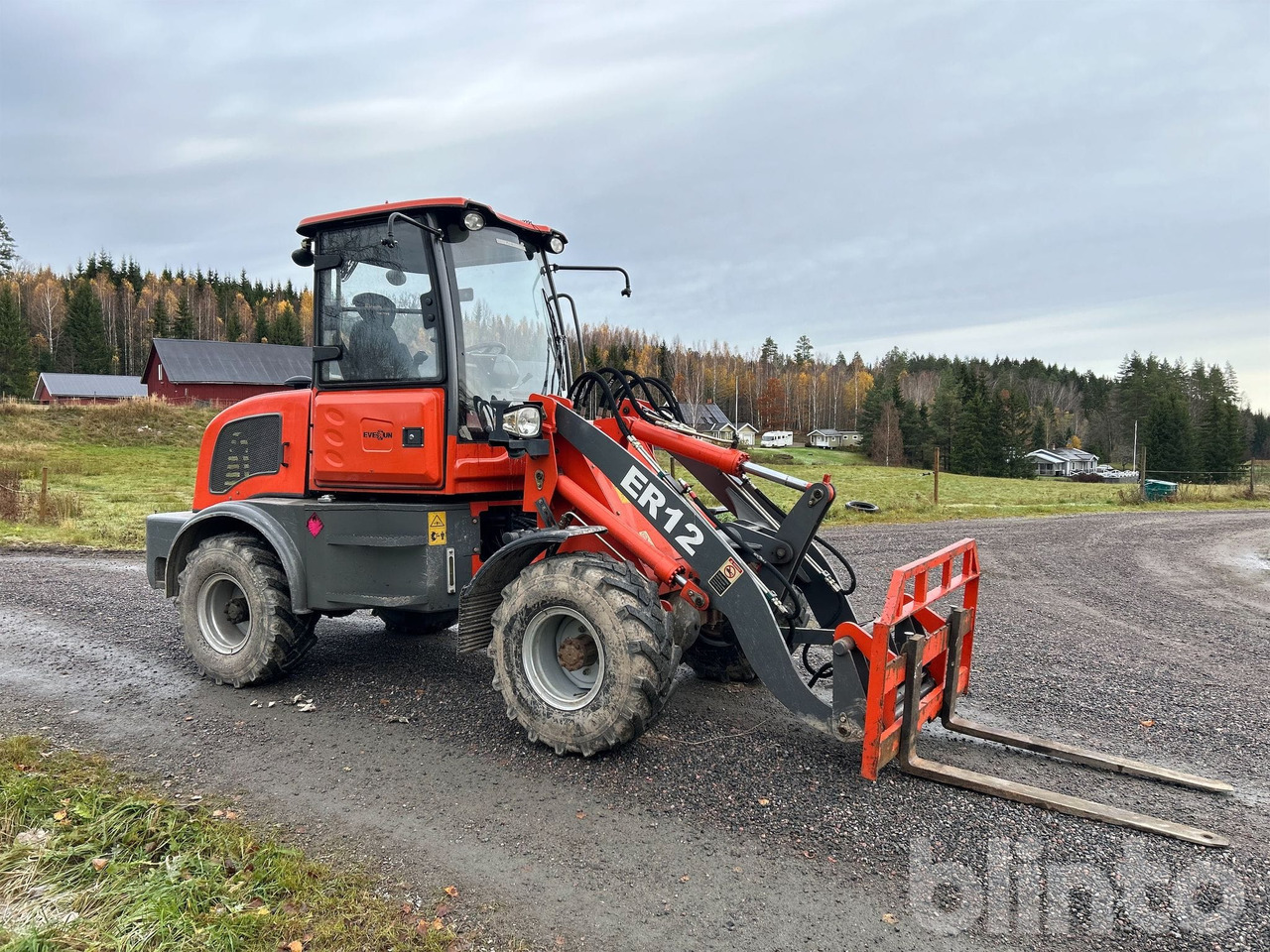 Everun ER12 med gafflar och planeringskopa - Cargadora de ruedas: foto 5 Everun ER12 med gafflar och planeringskopa - Cargadora de ruedas: foto 5