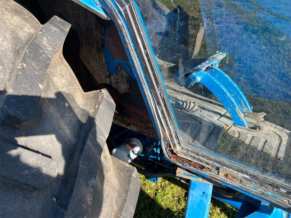Tractor FORD 6610 4WD: foto 37