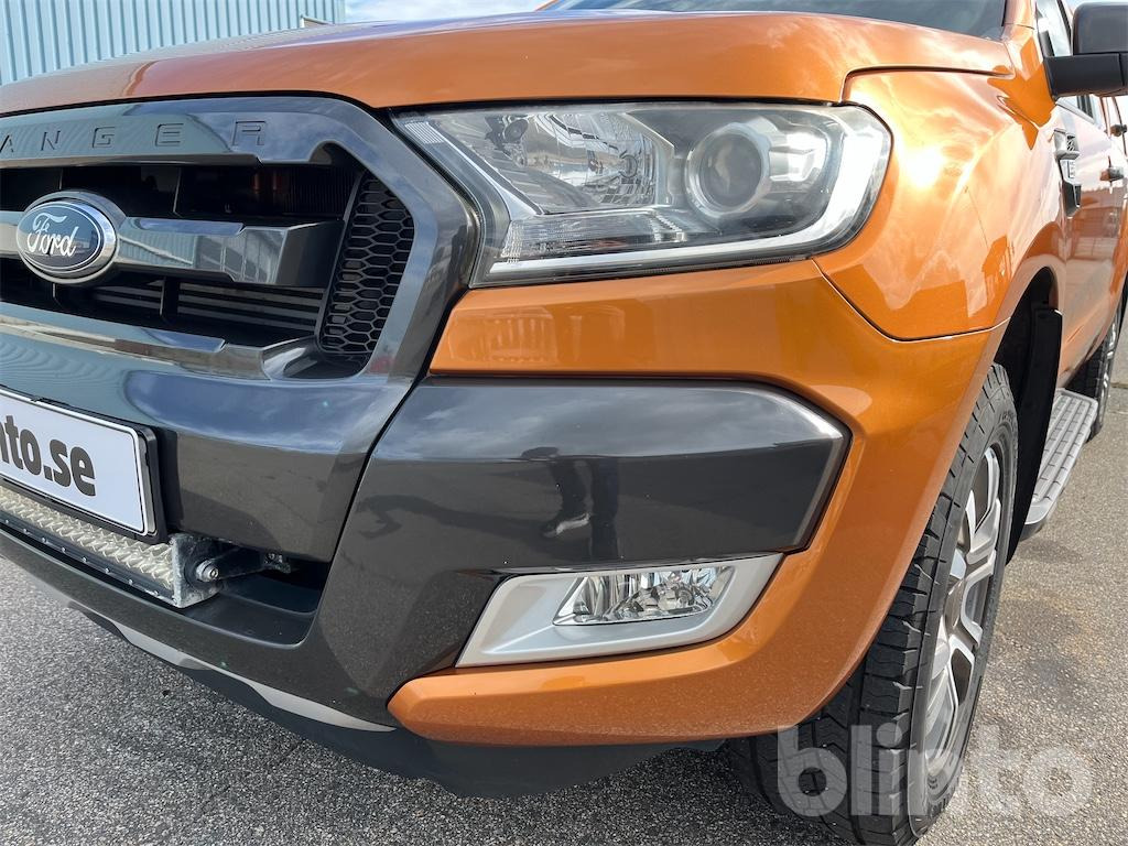 Pick-up Ford Ranger Wildtrak 3.2 TDCi: foto 17