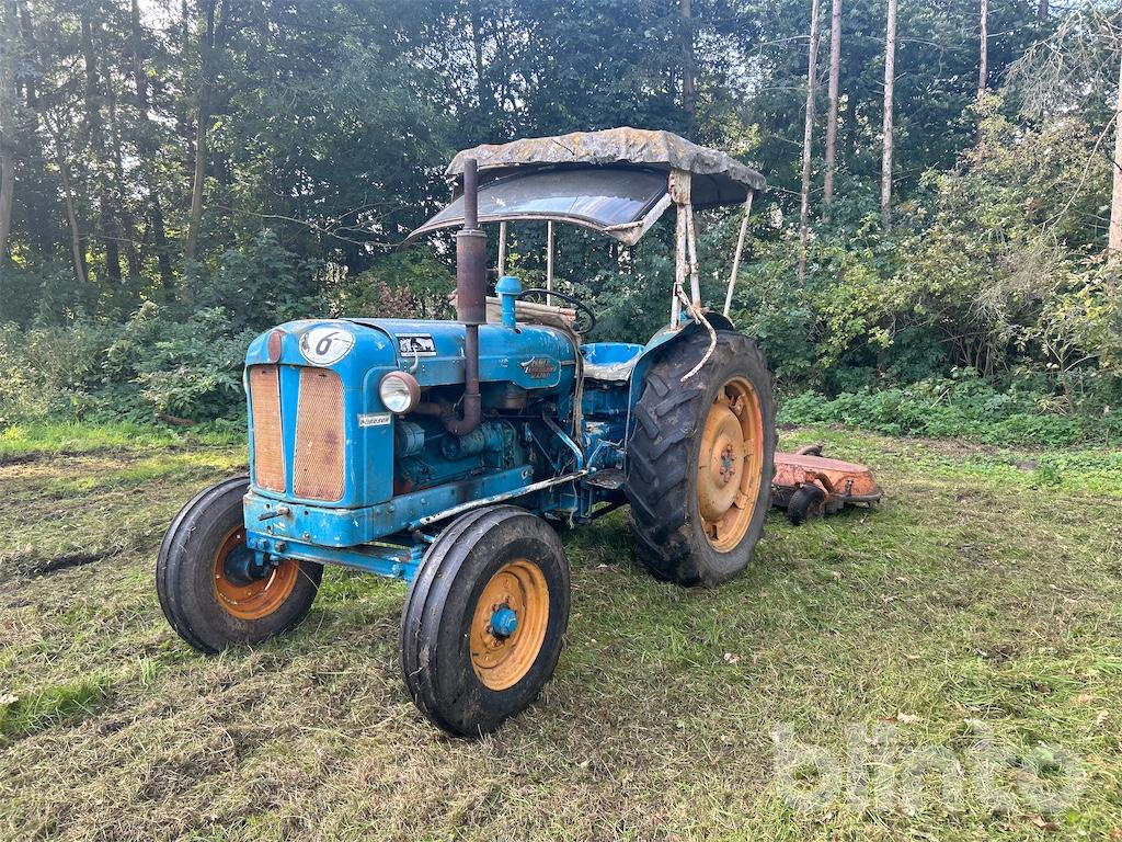 Fordson Power Major (1953) - Tractor: foto 1 Fordson Power Major (1953) - Tractor: foto 1