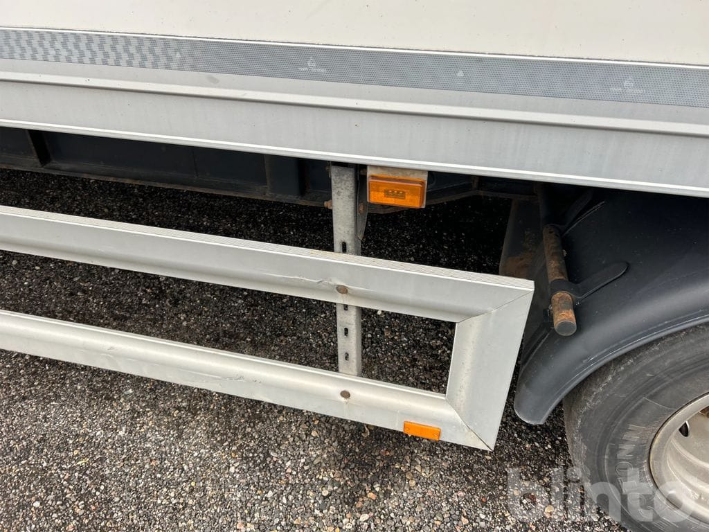 Frigorífico remolque HFR PF 36 - Nybesiktigad: foto 40 Frigorífico remolque HFR PF 36 - Nybesiktigad: foto 40