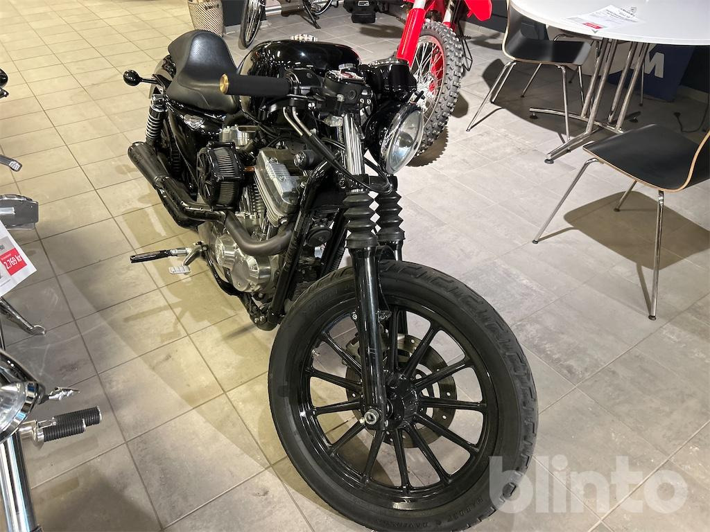 Harley-Davidson Custom - Motocicleta: foto 1 Harley-Davidson Custom - Motocicleta: foto 1