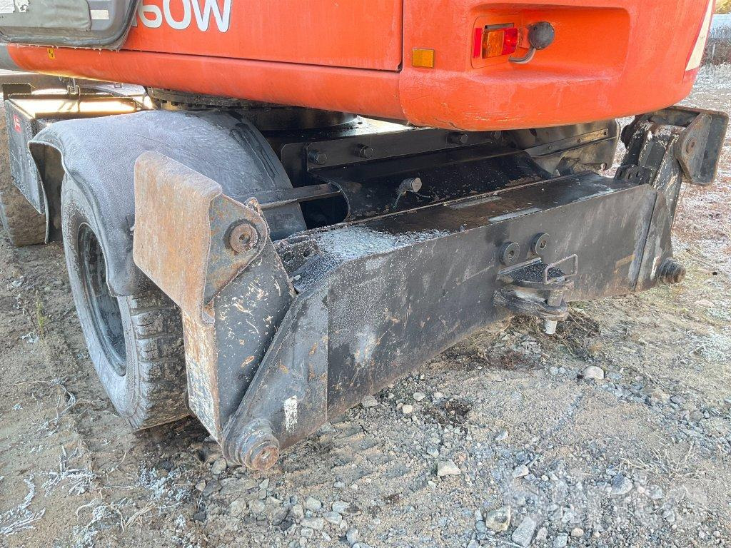 Excavadora de ruedas Hitachi ZX160W: foto 14 Excavadora de ruedas Hitachi ZX160W: foto 14