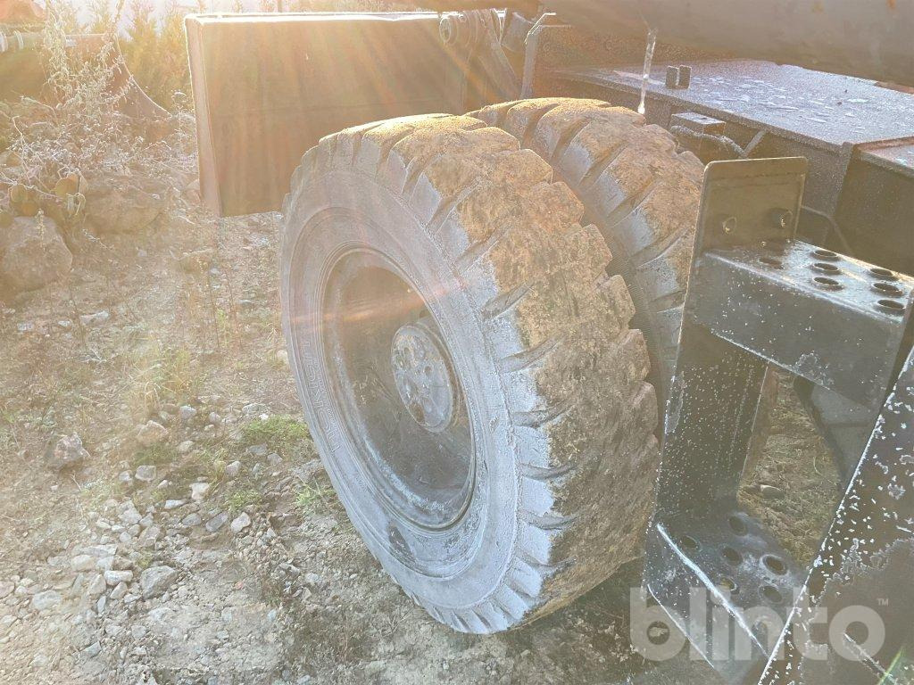 Excavadora de ruedas Hitachi ZX160W: foto 35 Excavadora de ruedas Hitachi ZX160W: foto 35