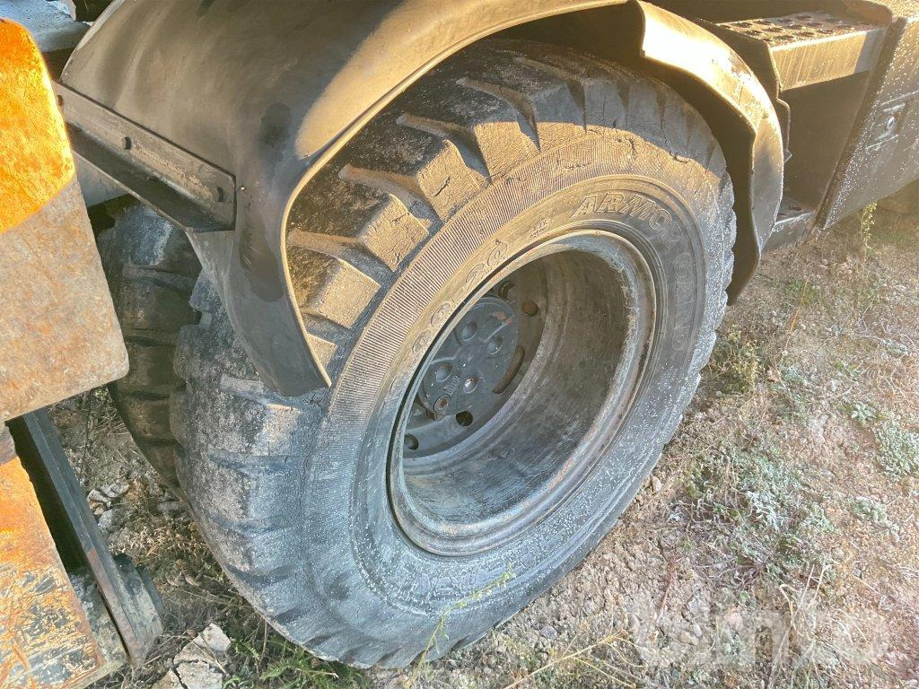 Excavadora de ruedas Hitachi ZX160W: foto 20 Excavadora de ruedas Hitachi ZX160W: foto 20