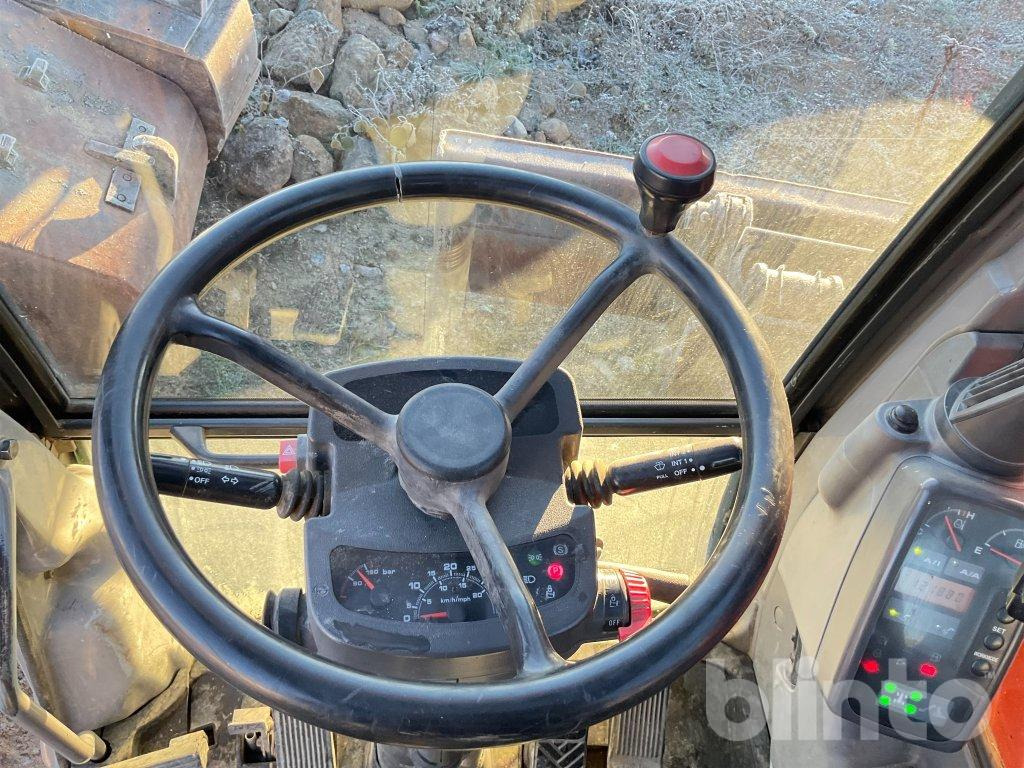 Excavadora de ruedas Hitachi ZX160W: foto 43 Excavadora de ruedas Hitachi ZX160W: foto 43