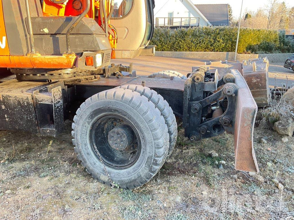 Excavadora de ruedas Hitachi ZX160W: foto 25 Excavadora de ruedas Hitachi ZX160W: foto 25