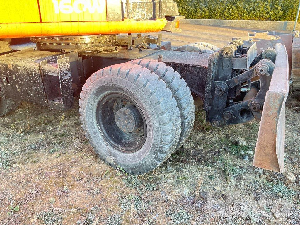 Excavadora de ruedas Hitachi ZX160W: foto 22 Excavadora de ruedas Hitachi ZX160W: foto 22