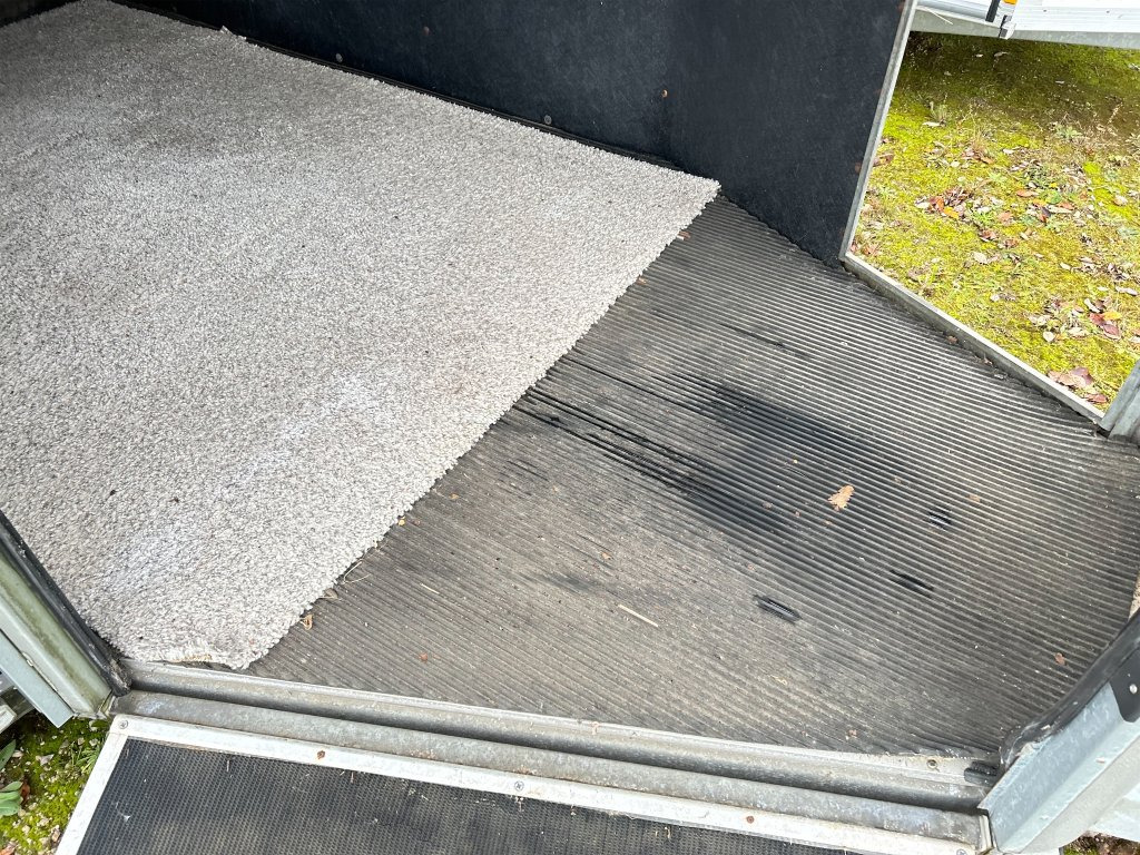 IFOR WILLIAMS HB510 R - Remolque para caballos: foto 3 IFOR WILLIAMS HB510 R - Remolque para caballos: foto 3