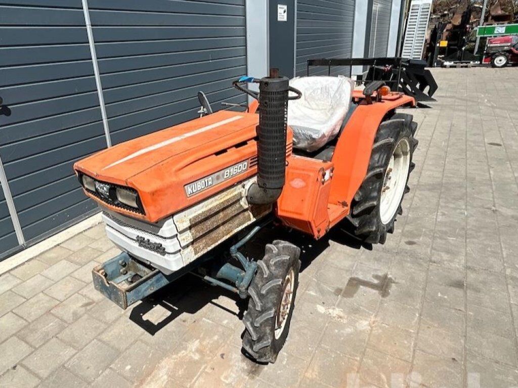 Kubota B1600 - Tractor viñedo/ Frutero: foto 1 Kubota B1600 - Tractor viñedo/ Frutero: foto 1