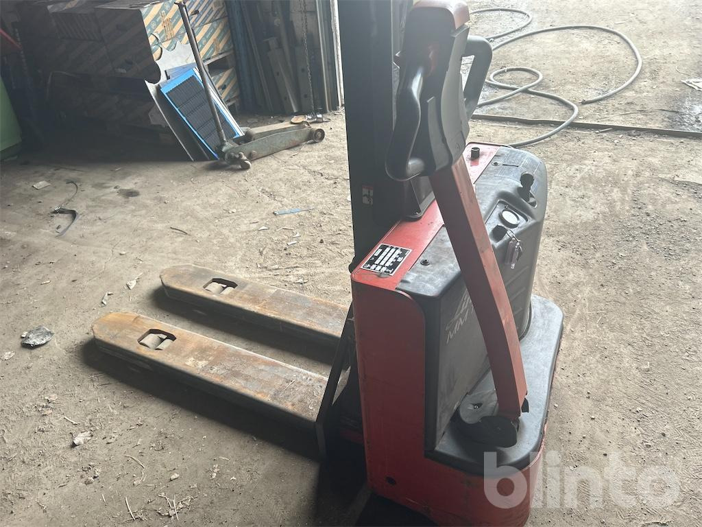Linde mm10 - Apilador: foto 3 Linde mm10 - Apilador: foto 3