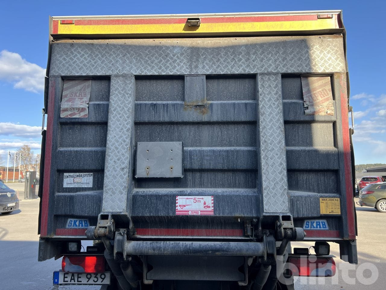 Camión caja cerrada MAN TGM 26.340 6X2: foto 35 Camión caja cerrada MAN TGM 26.340 6X2: foto 35