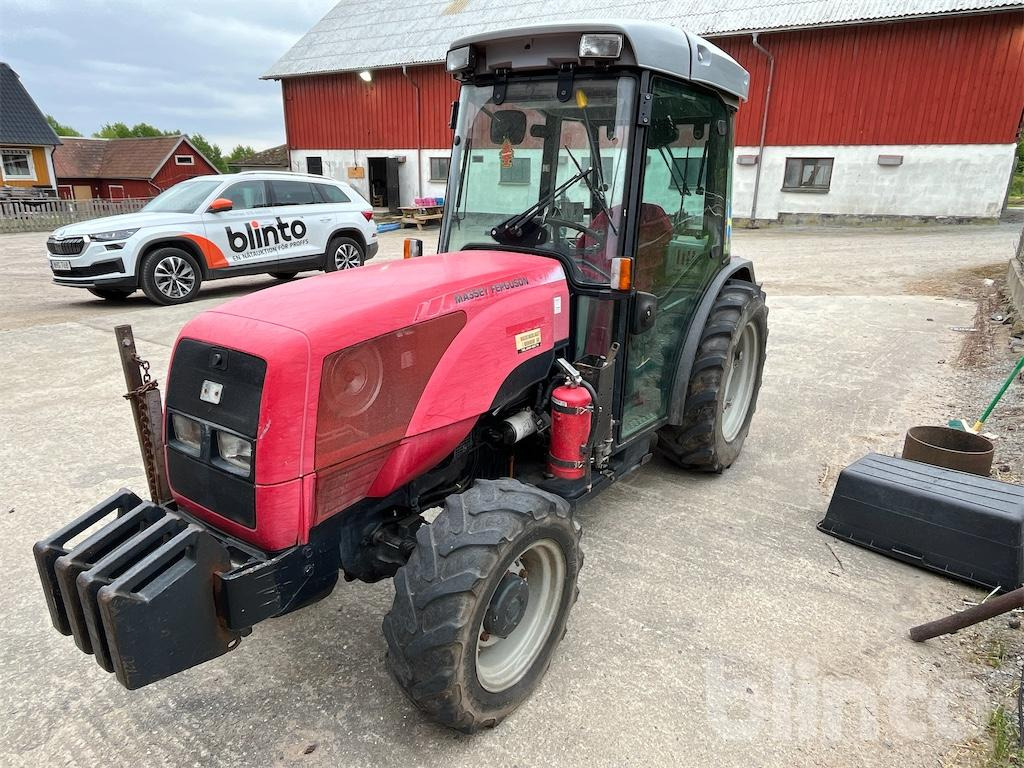 MASSEY FERGUSON MF3435GE - Tractor: foto 1 MASSEY FERGUSON MF3435GE - Tractor: foto 1