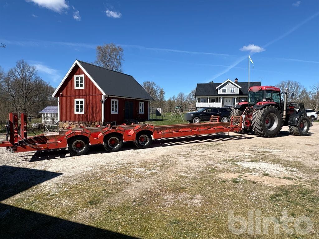 MC-CORMICK MTX 200 & Chieftain Trailer - Tractor: foto 5 MC-CORMICK MTX 200 & Chieftain Trailer - Tractor: foto 5