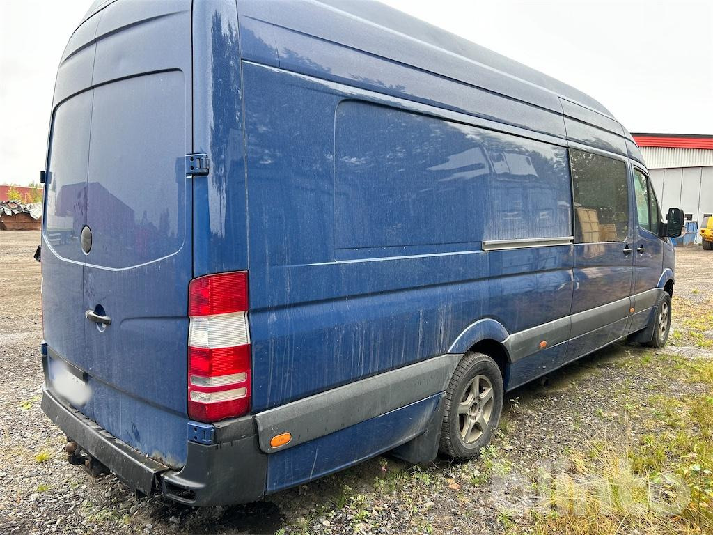 MERCEDES-BENZ RACEBUSS 906 KA 35 - Furgón: foto 4 MERCEDES-BENZ RACEBUSS 906 KA 35 - Furgón: foto 4