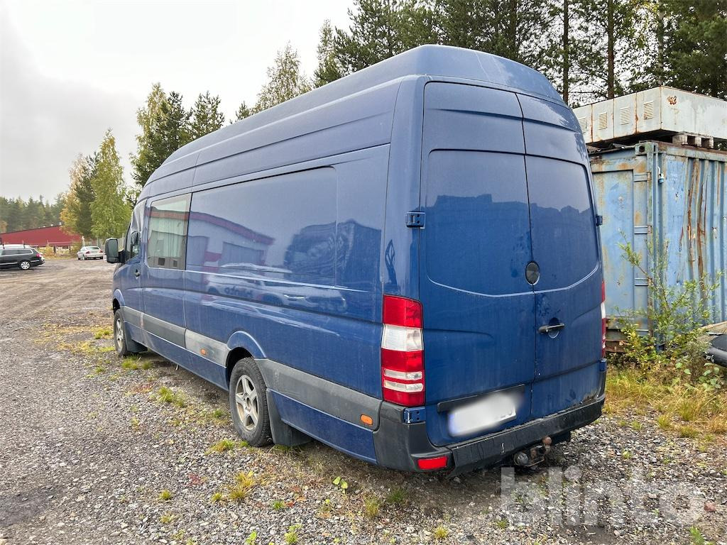 MERCEDES-BENZ RACEBUSS 906 KA 35 - Furgón: foto 5 MERCEDES-BENZ RACEBUSS 906 KA 35 - Furgón: foto 5