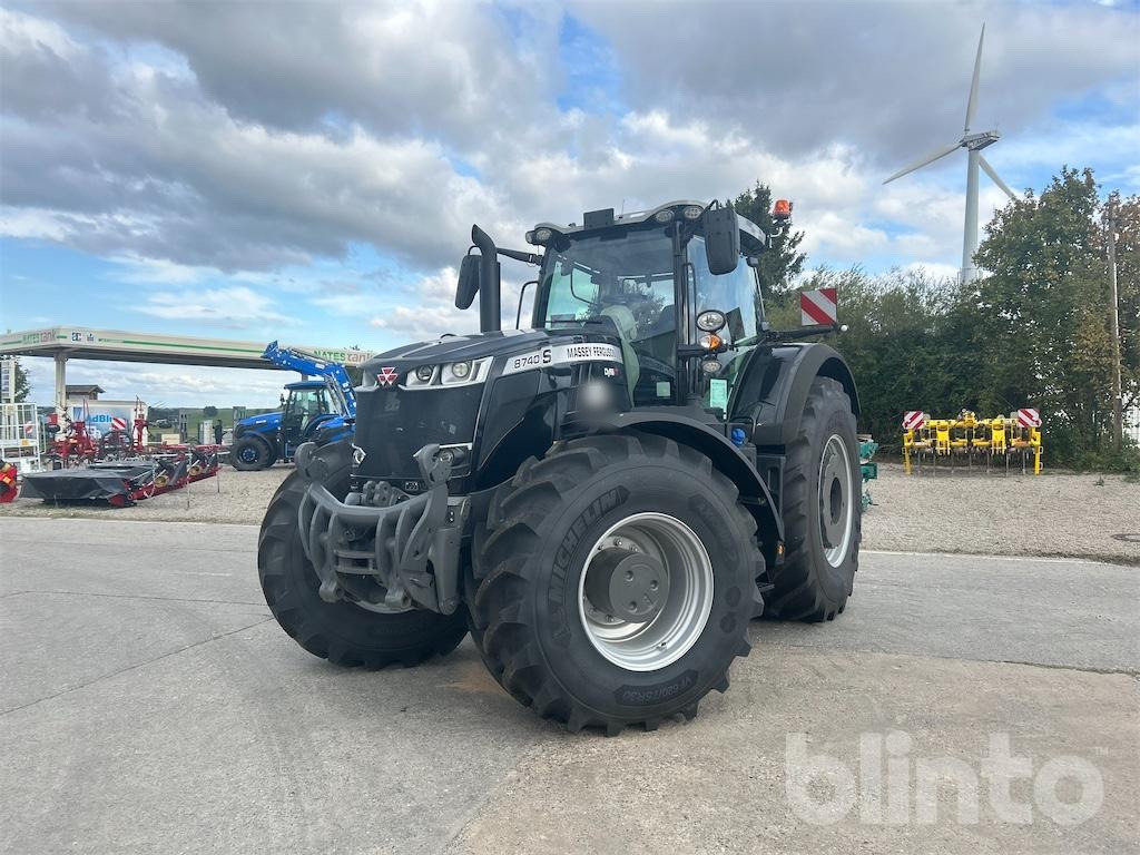 Massey Ferguson 8740 S Dyna-VT (2023) - Tractor: foto 1 Massey Ferguson 8740 S Dyna-VT (2023) - Tractor: foto 1