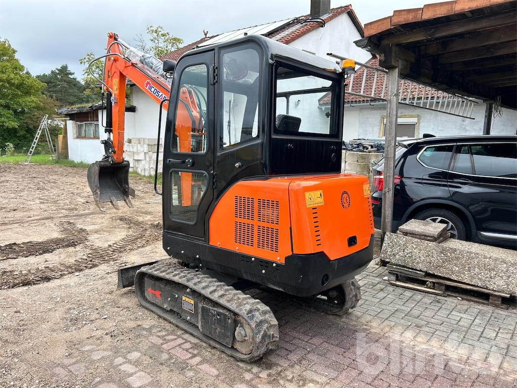 Nicosail Crawler Excavator OKW 25 - Miniexcavadora: foto 3 Nicosail Crawler Excavator OKW 25 - Miniexcavadora: foto 3