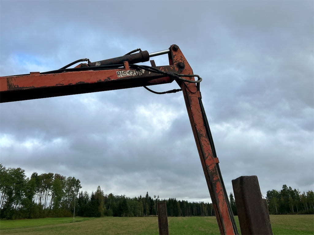 Remolque forestal Normet 32800 skogsvagn med Farma kran: foto 33