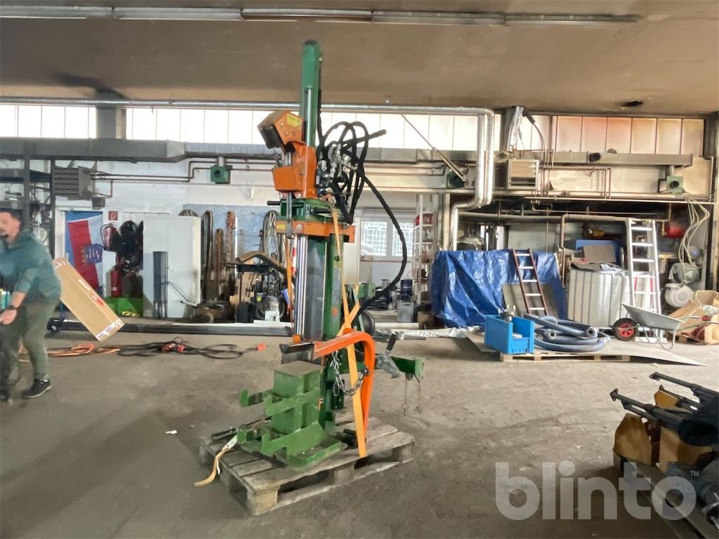 Posch HydroCombi 15T PZG - Astilladora de leña: foto 1 Posch HydroCombi 15T PZG - Astilladora de leña: foto 1