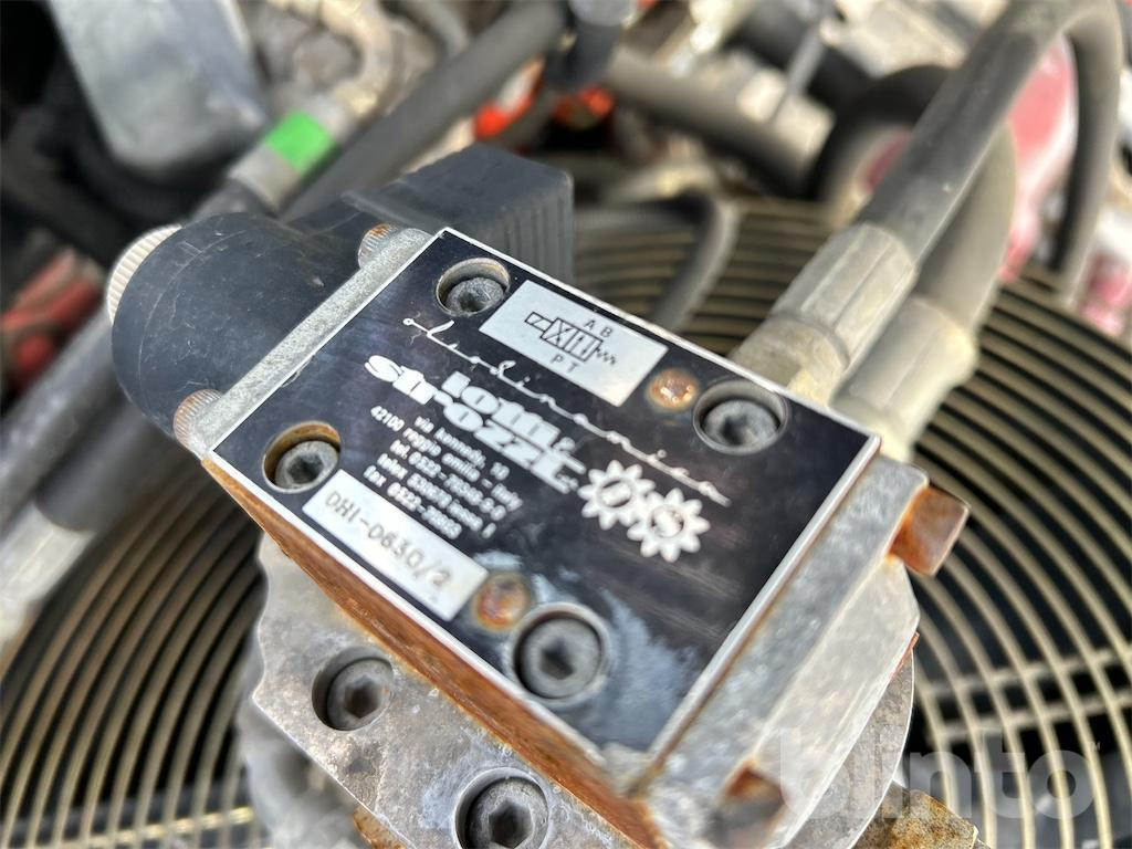 Máquina quitanieve Prinoth T4 (1991): foto 24