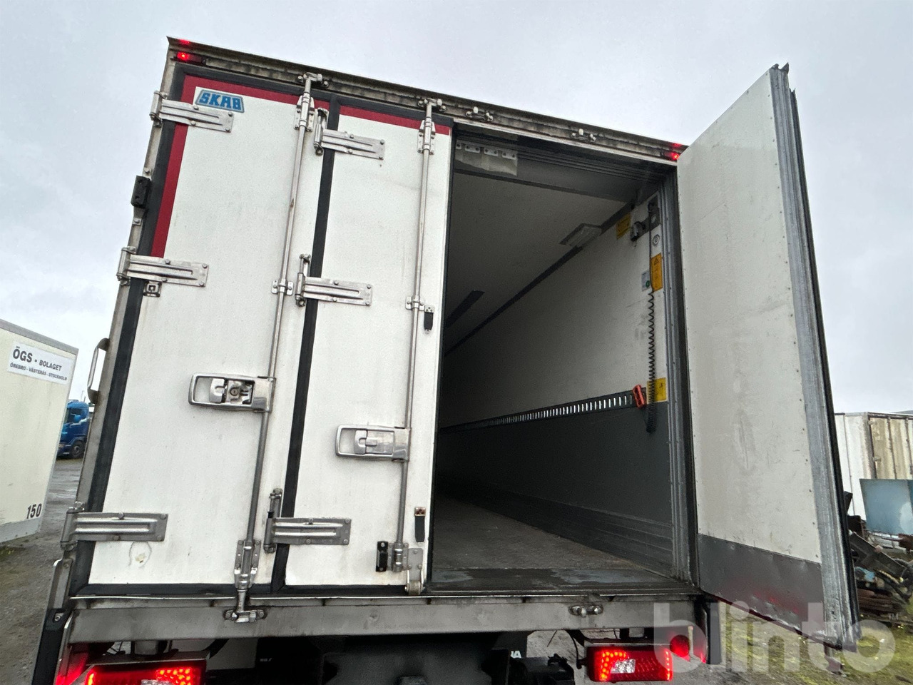 SCANIA R410LN8X4*4HNB - Frigorífico camión: foto 5 SCANIA R410LN8X4*4HNB - Frigorífico camión: foto 5