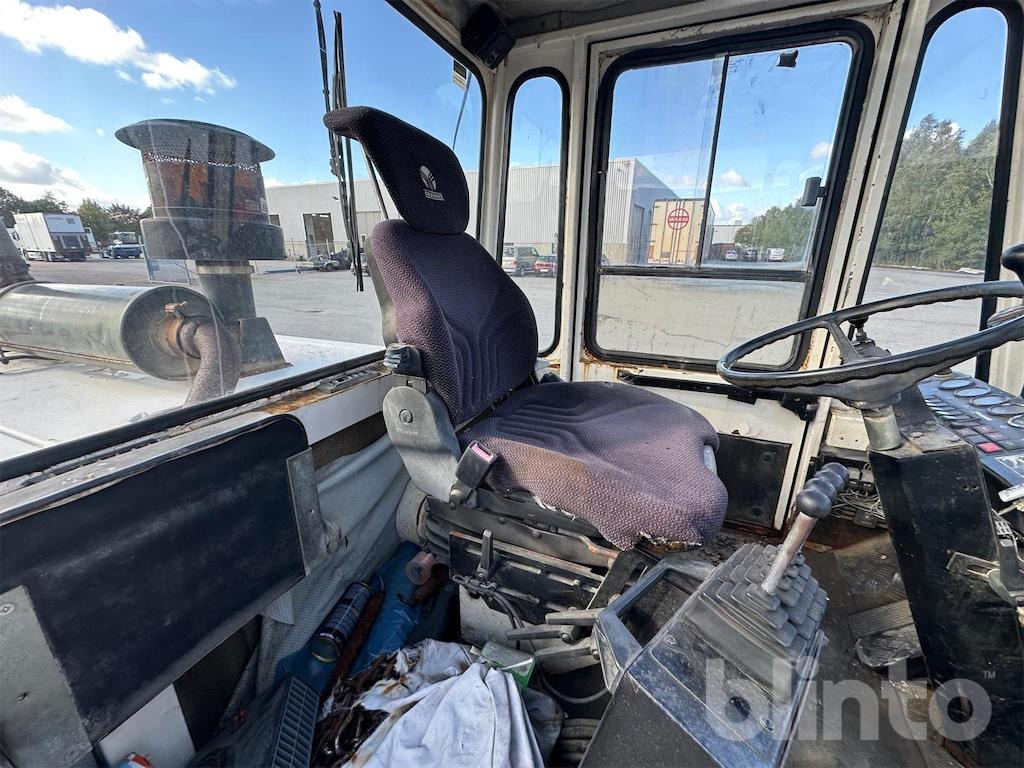 Carretilla elevadora Svetruck 16 120-38: foto 40 Carretilla elevadora Svetruck 16 120-38: foto 40